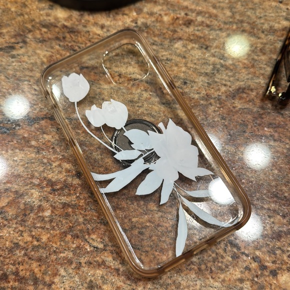 Ted Baker Floral iPhone Case with Bee Ring - Picture 2 of 5